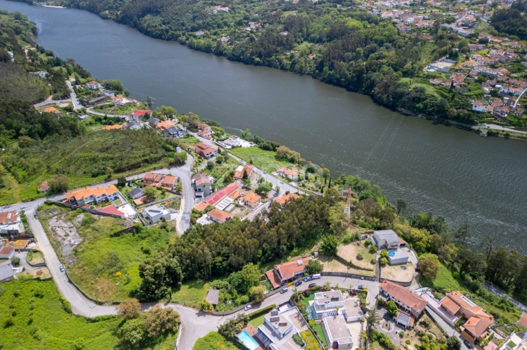 Terreno para Venda em Gondomar (São Cosme), Valbom e Jovim Foto 4