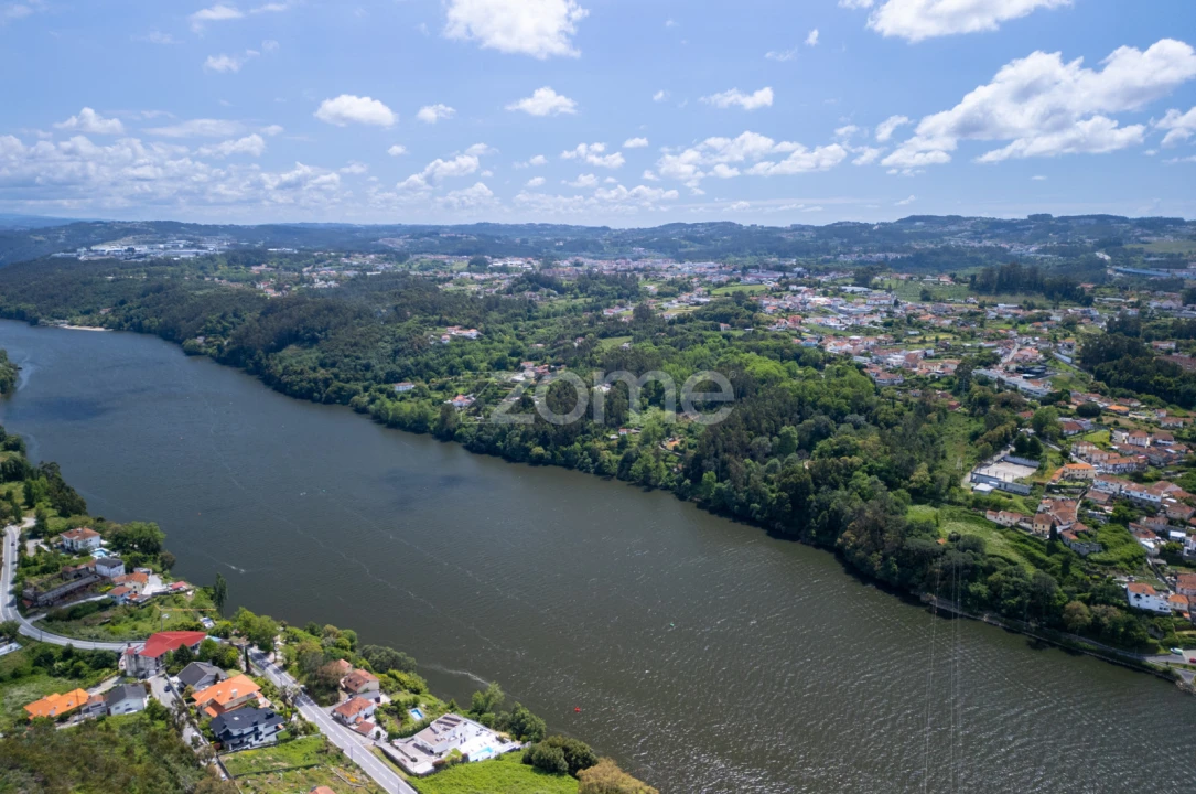 Terreno para Venda em Gondomar (São Cosme), Valbom e Jovim Foto 5