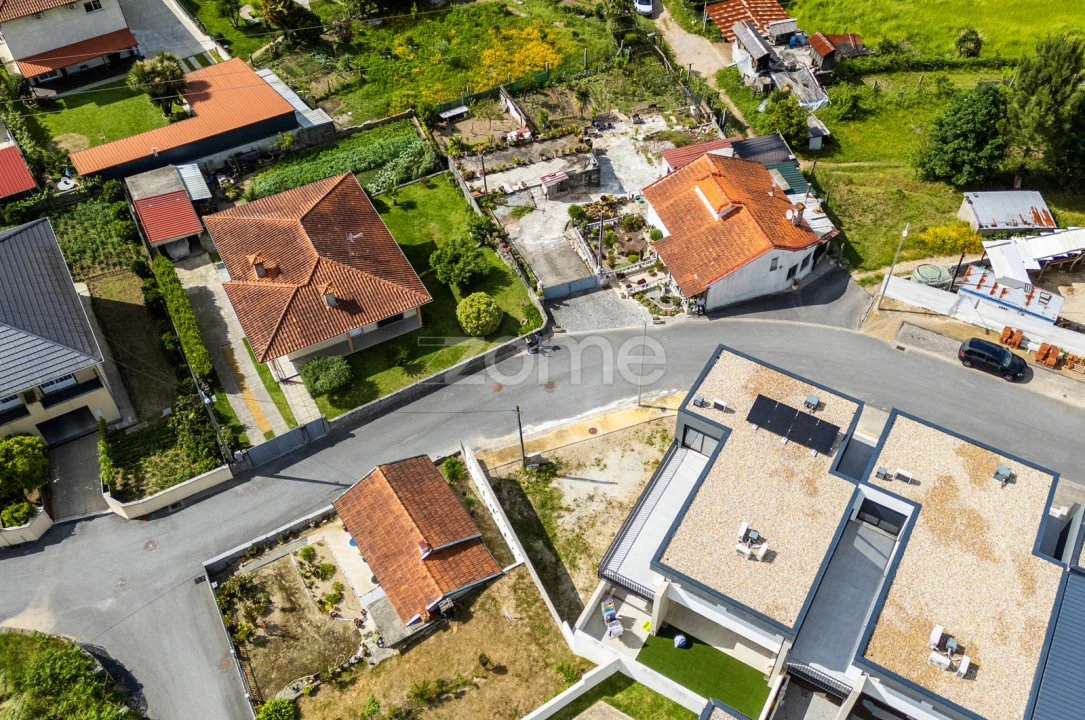 Terreno para Venda em Vale (São Cosme), Telhado e Portela Foto 10
