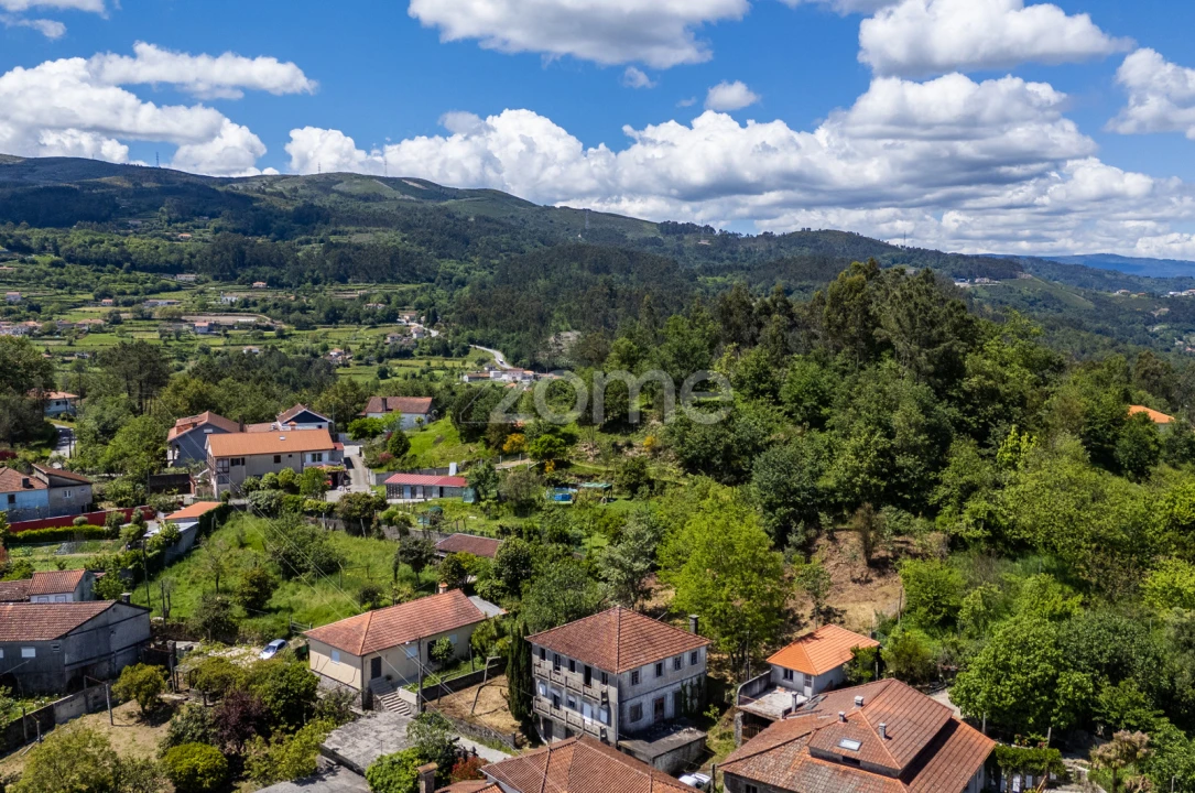 Moradia T4 para Venda em Vade Foto 3