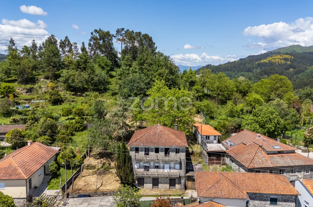 Moradia T4 para Venda em Vade Foto 2