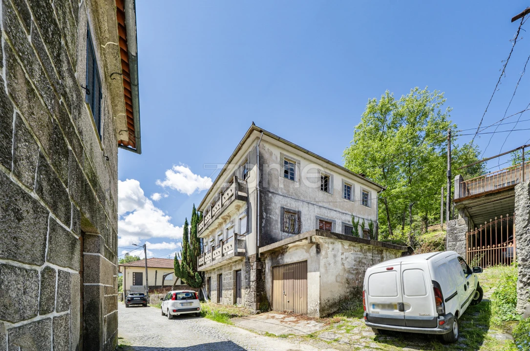 Moradia T4 para Venda em Vade Foto 5