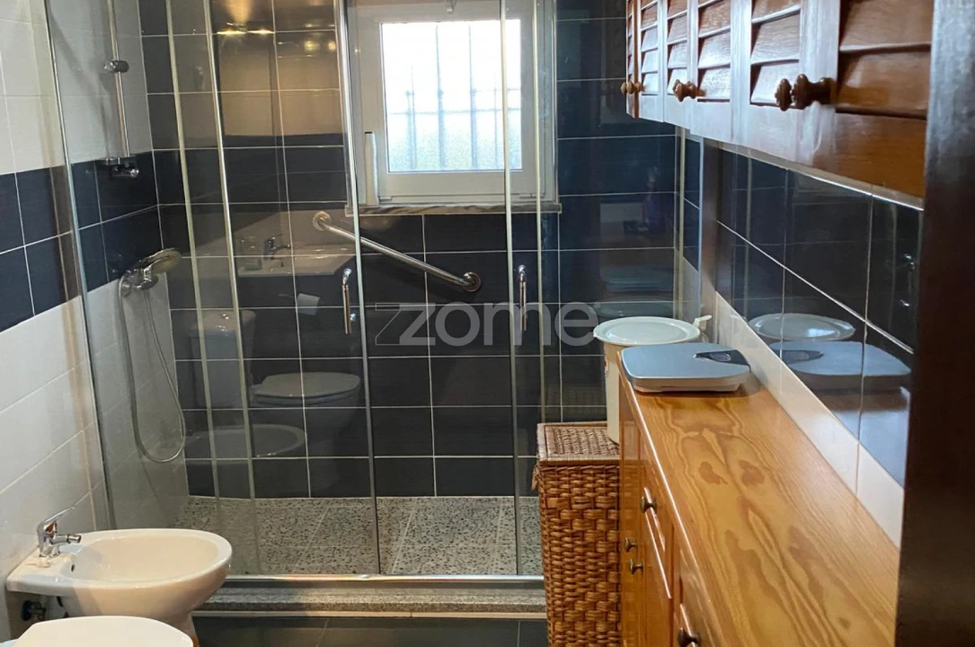 Moradia T8 para Venda em Cambas Foto 25