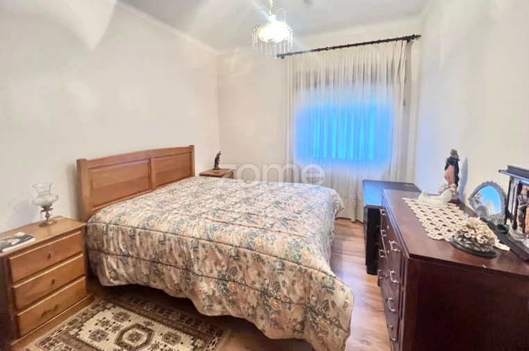 Moradia T8 para Venda em Cambas Foto 35