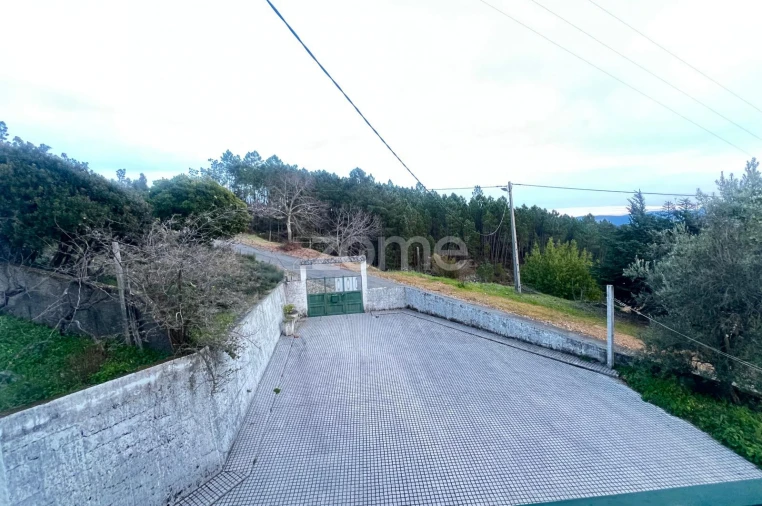 Moradia T8 para Venda em Cambas Foto 17