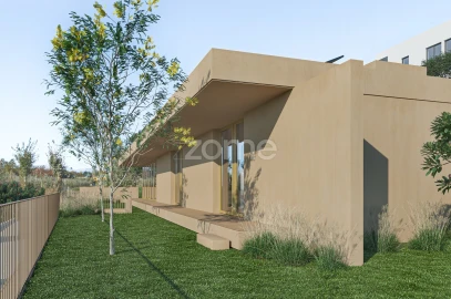 Moradia T4 para Venda em Santo Antonio dos Olivais