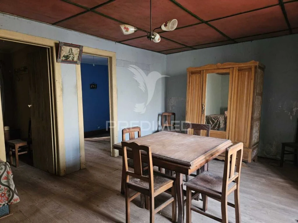 Moradia T2 para Venda em Nossa Senhora do Pranto Foto 5