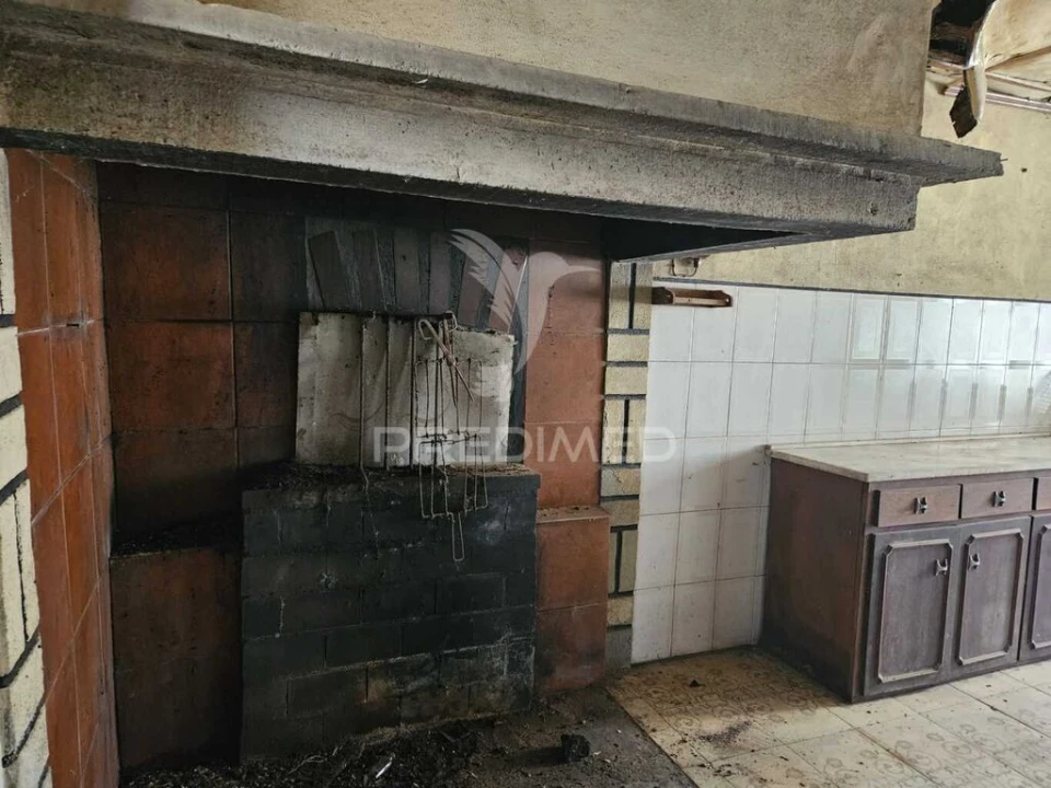 Moradia T2 para Venda em Nossa Senhora do Pranto Foto 7