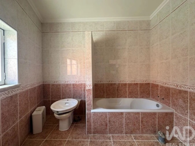 Prédio para Venda em Vieira de Leiria Foto 22