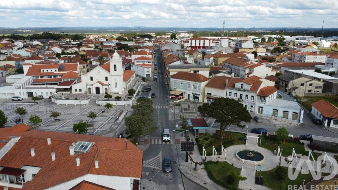 Prédio para Venda em Vieira de Leiria Foto 29