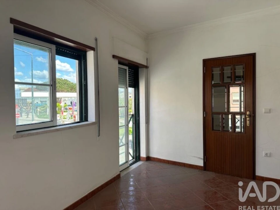 Prédio para Venda em Vieira de Leiria Foto 16