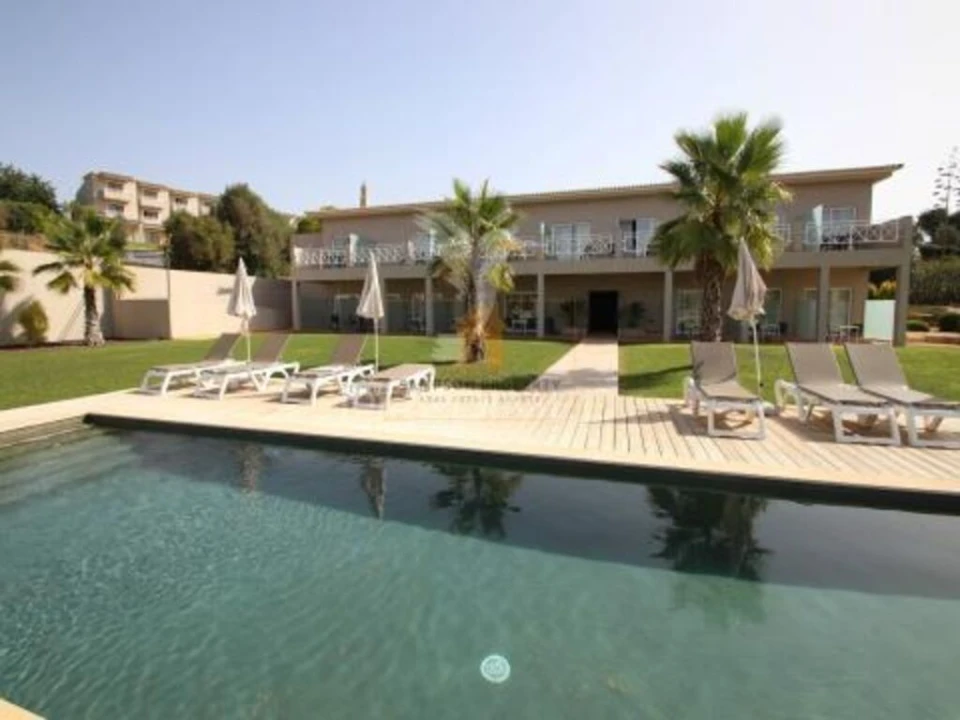 Apartamento para Venda em Estômbar e Parchal Foto 17