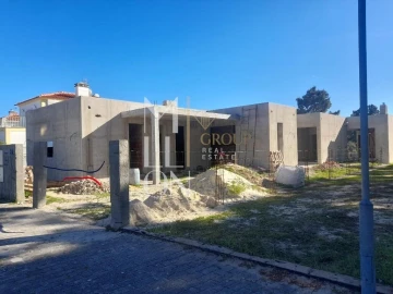 Moradia T3 para Venda em Sesimbra (Castelo)