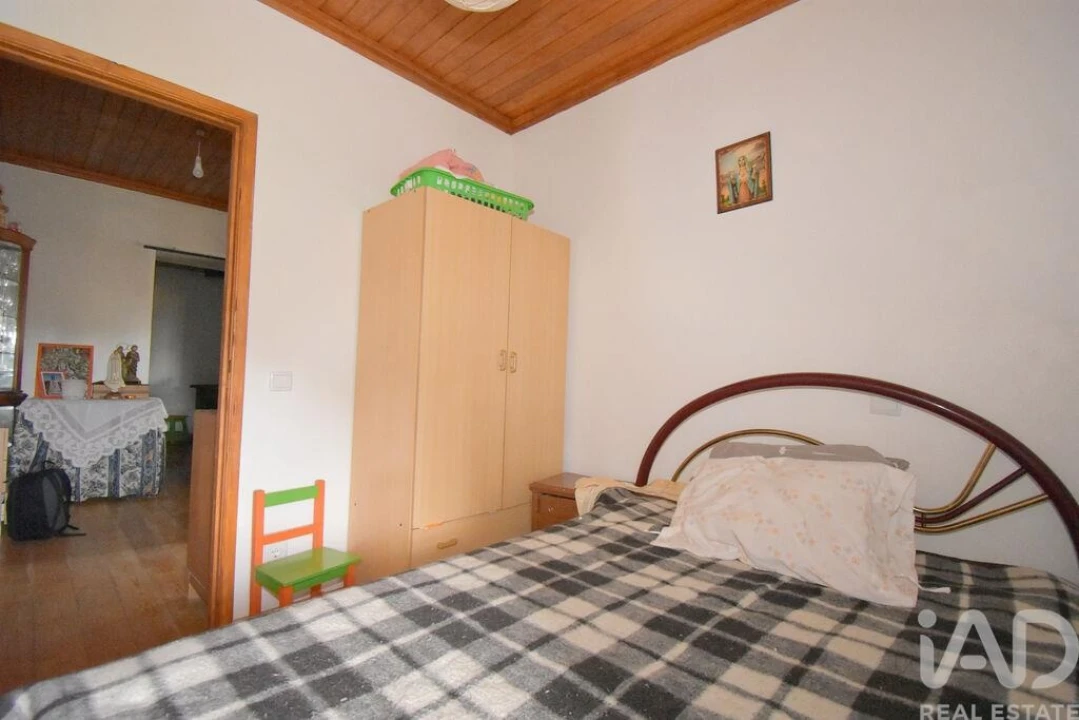 Moradia T3 para Venda em Vila Nova Foto 20