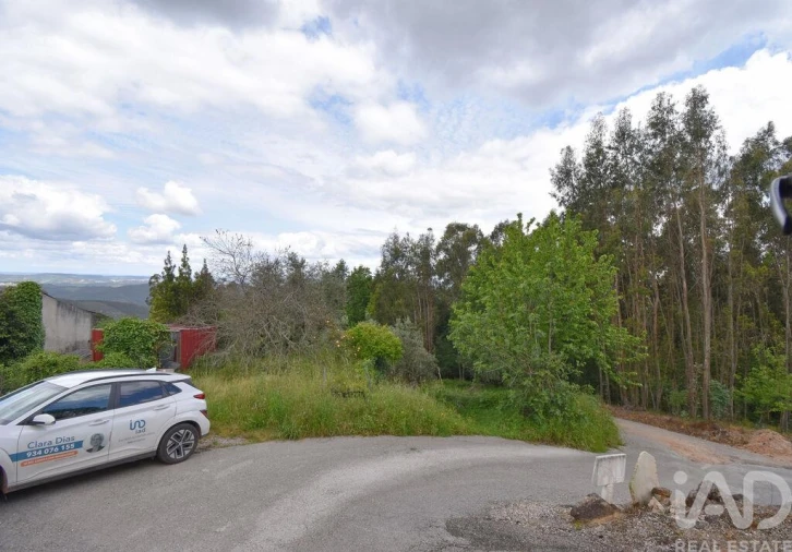 Moradia T3 para Venda em Vila Nova Foto 22