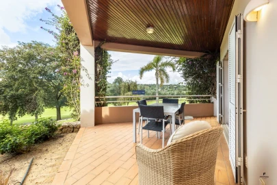 Apartamento T2 para Venda em Estômbar e Parchal