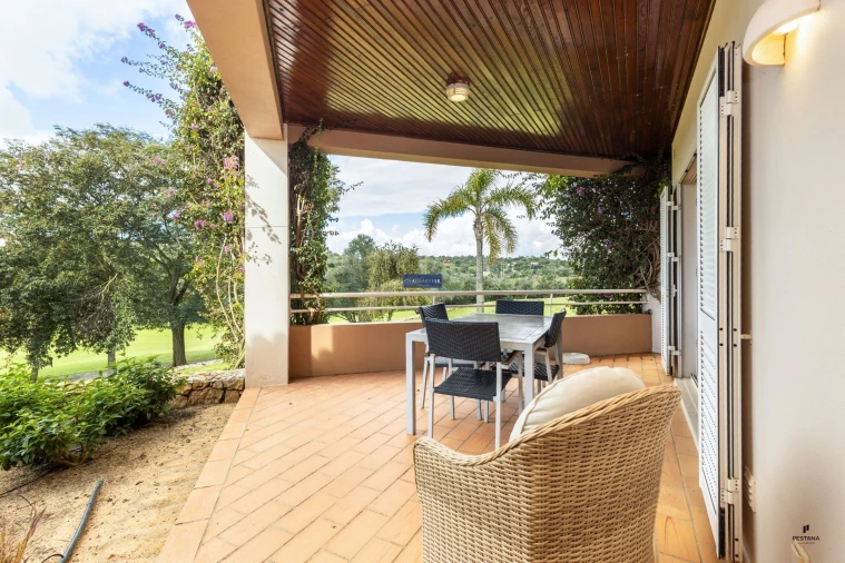 Apartamento T2 para Venda em Estômbar e Parchal Foto 3