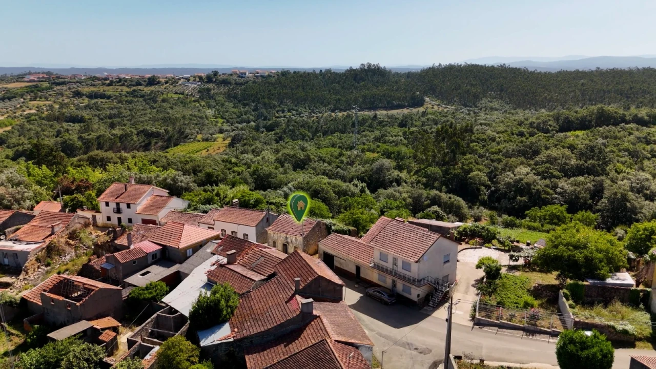 Moradia T2 para Venda em Gesteira e Brunhós Foto 4