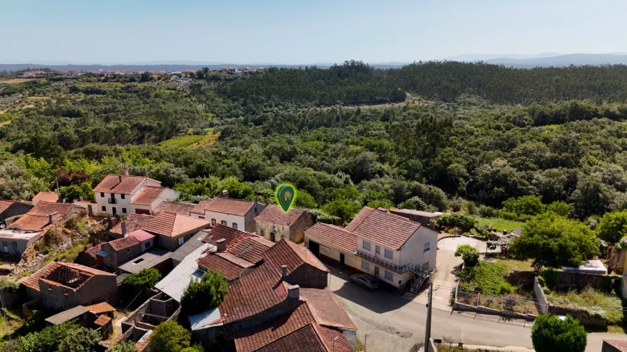 Moradia T2 para Venda em Gesteira e Brunhós Foto 4