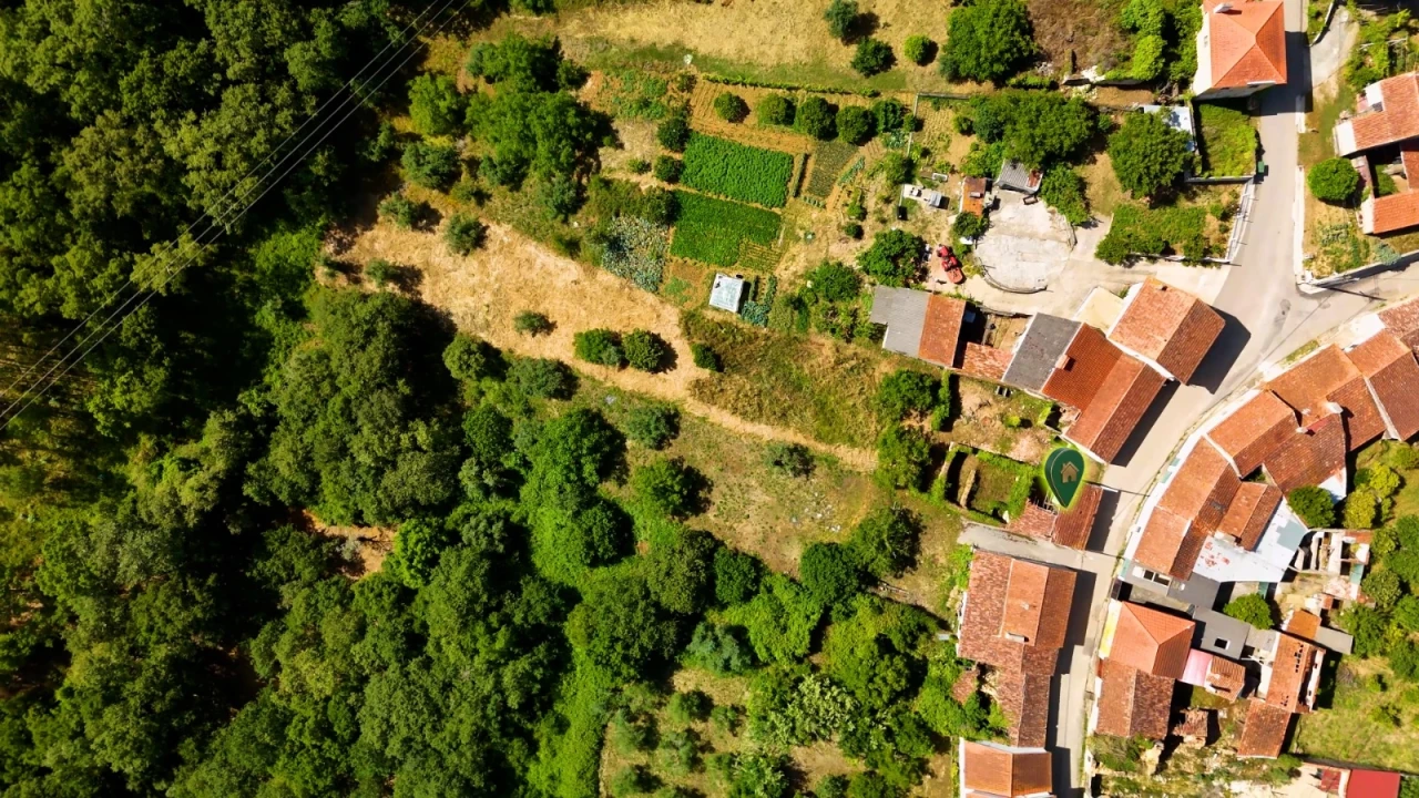 Moradia T2 para Venda em Gesteira e Brunhós Foto 10
