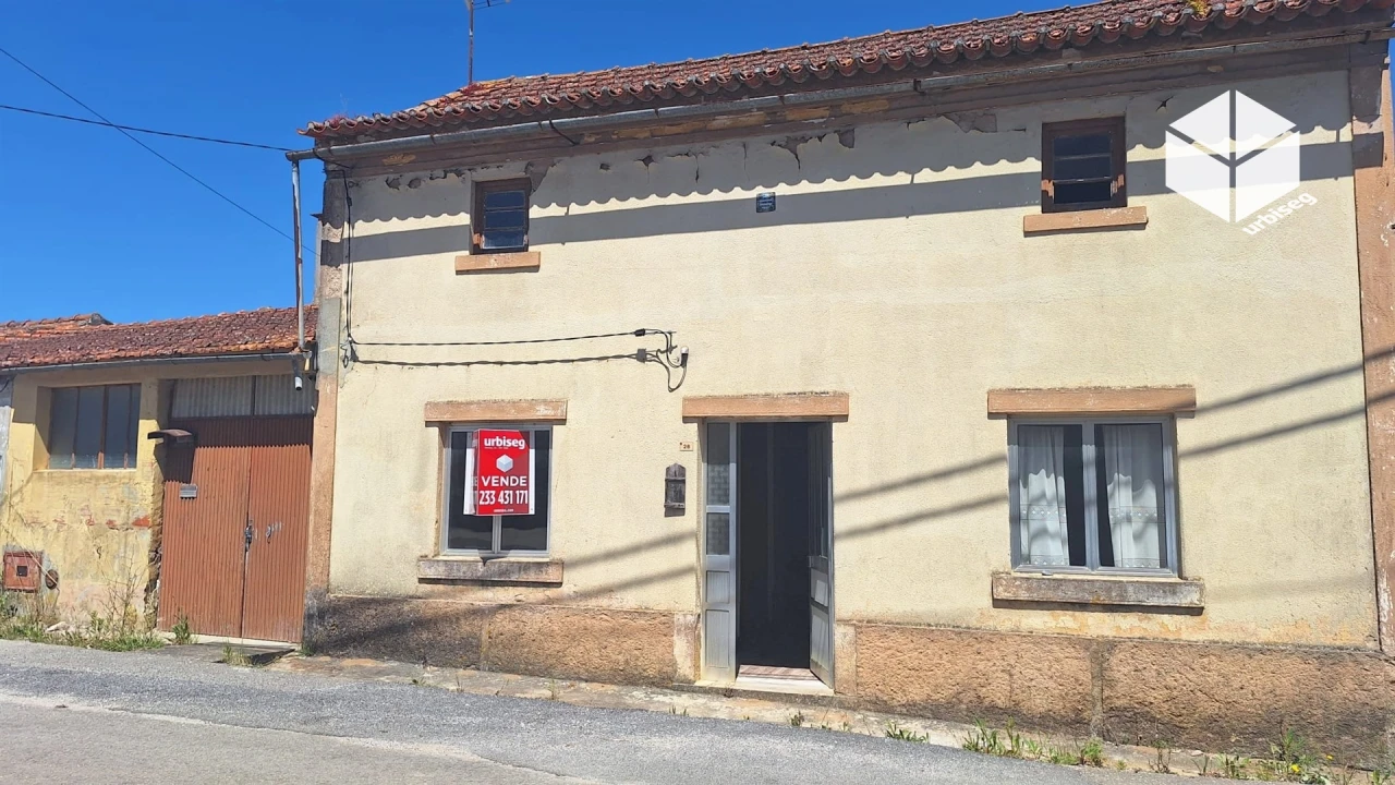 Moradia T2 para Venda em Gesteira e Brunhós Foto 44