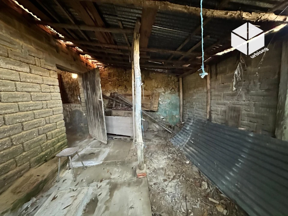 Moradia T2 para Venda em Gesteira e Brunhós Foto 40