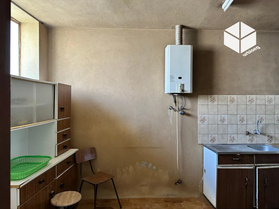 Moradia T2 para Venda em Gesteira e Brunhós Foto 13