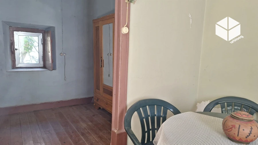 Moradia T2 para Venda em Gesteira e Brunhós Foto 18