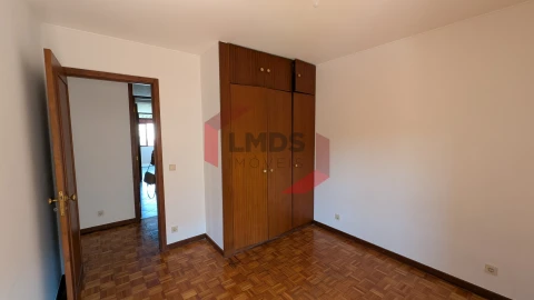 Apartamento T4 para Venda em Cidade da Maia