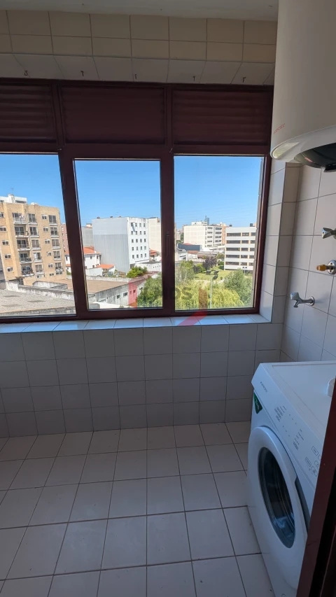 Apartamento T4 para Venda em Cidade da Maia