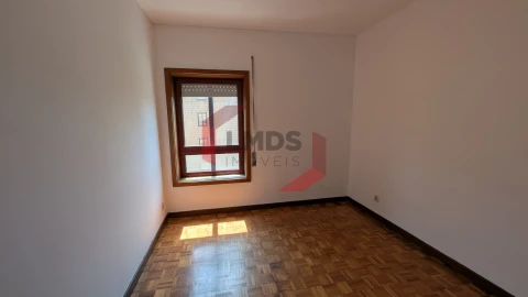 Apartamento T4 para Venda em Cidade da Maia