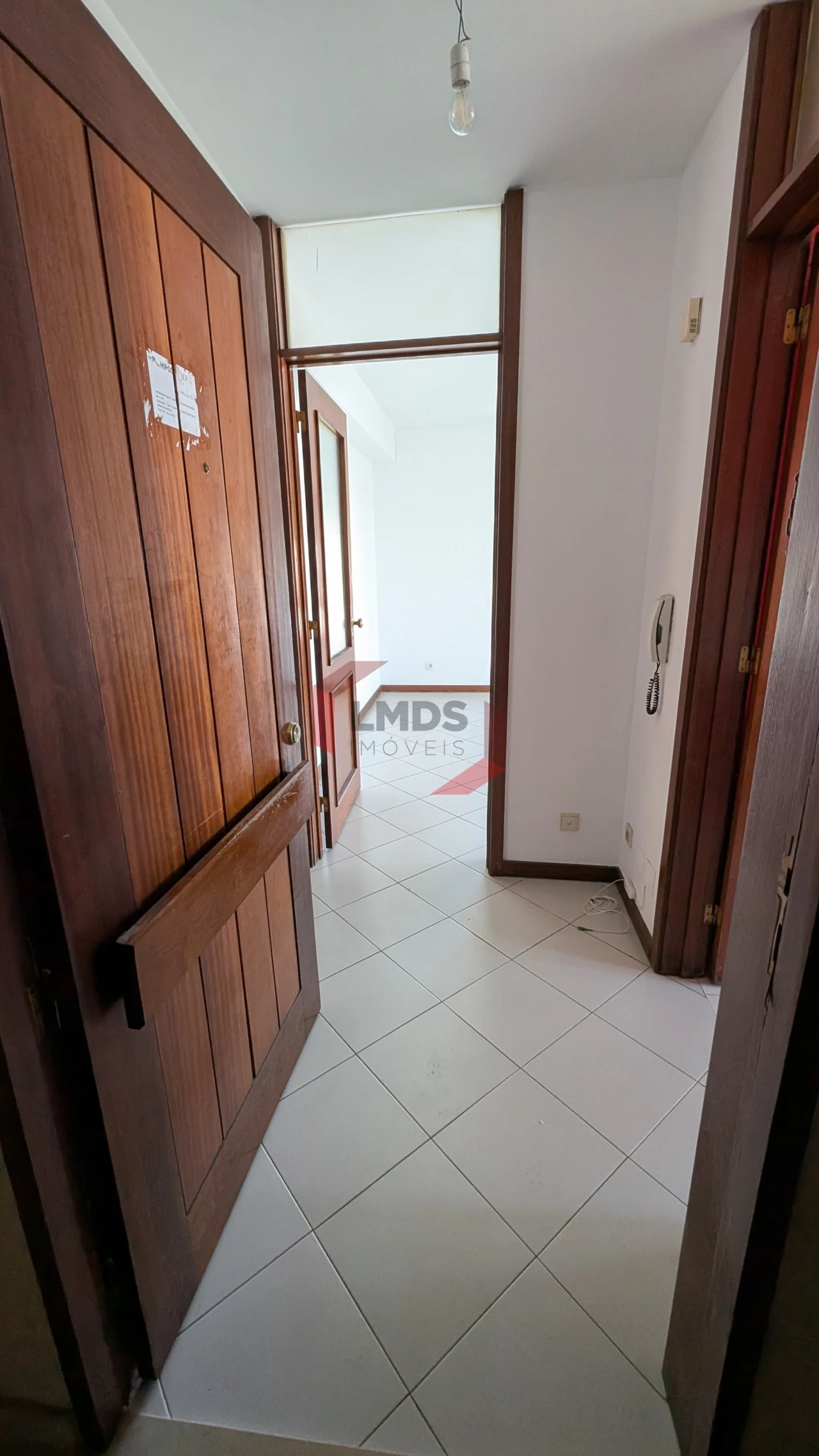 Apartamento T4 para Venda em Cidade da Maia Foto 1
