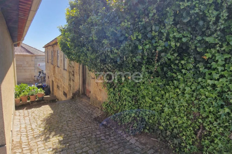 Moradia T4 para Venda em Souro Pires Foto 9