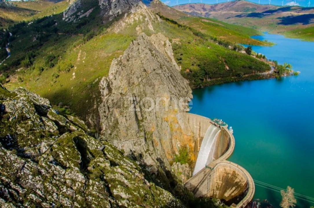 Terreno para Venda em Cambas Foto 9