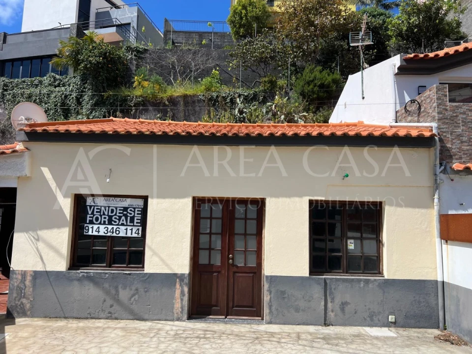 Negócio para Venda em Caniço Foto 2