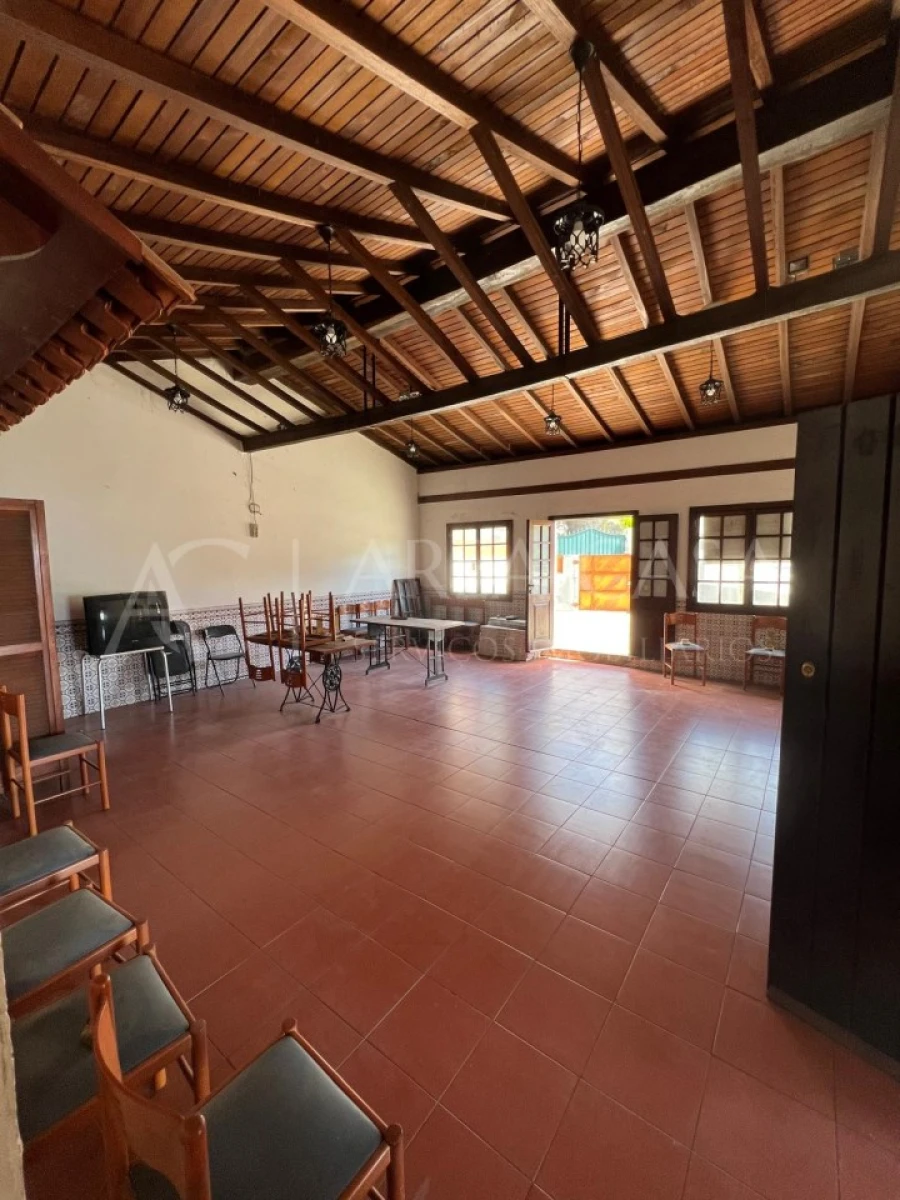 Negócio para Venda em Caniço Foto 16