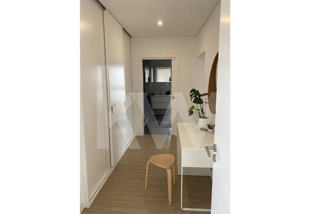 Moradia T3 para Venda em Carvoeira Foto 26