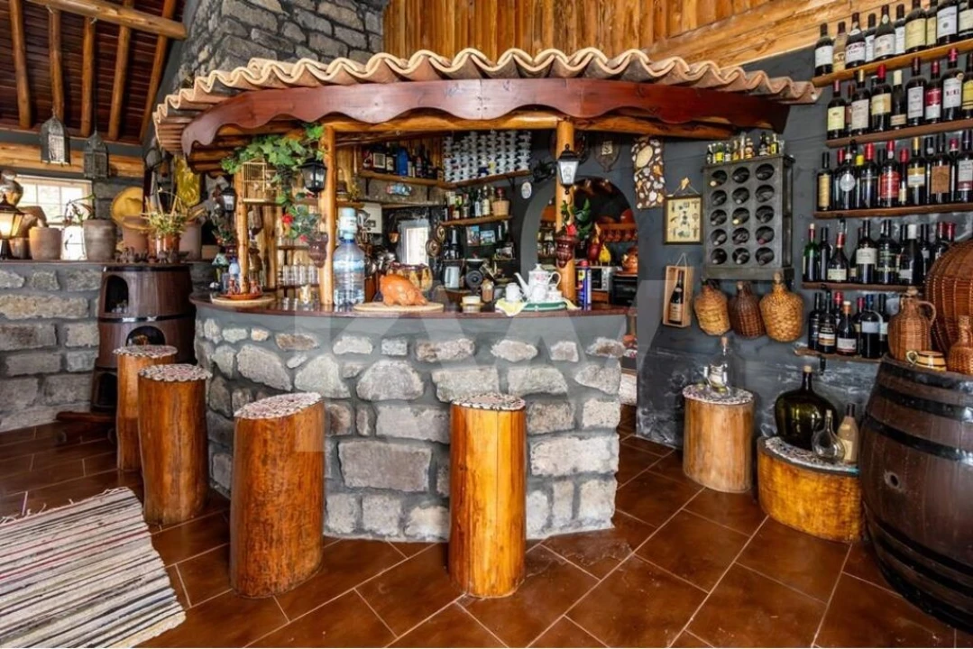 Moradia T4 para Venda em Lomba da Fazenda Foto 12