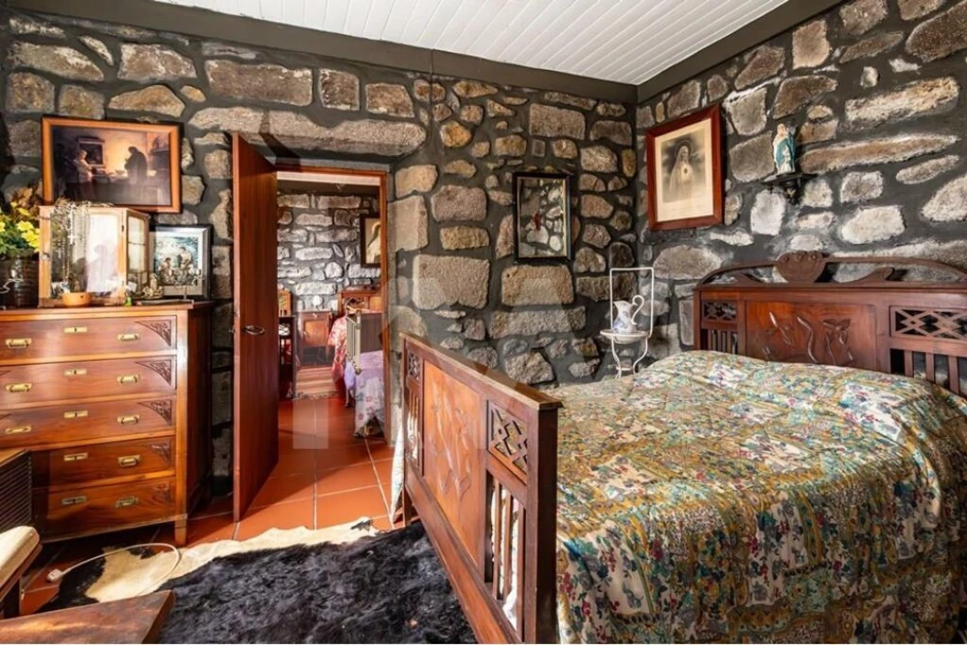 Moradia T4 para Venda em Lomba da Fazenda Foto 20