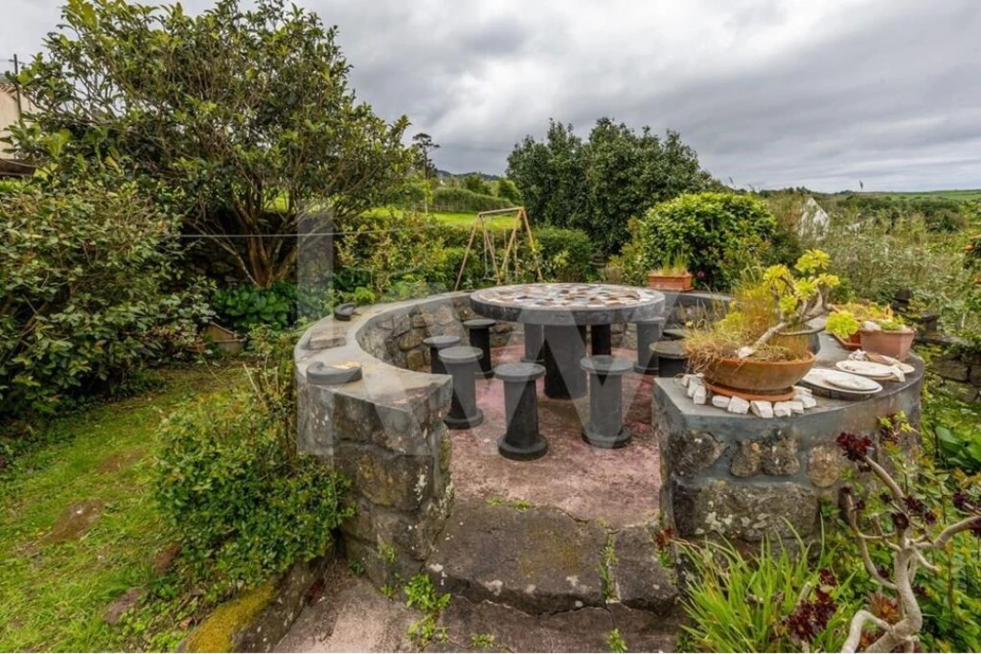 Moradia T4 para Venda em Lomba da Fazenda Foto 37