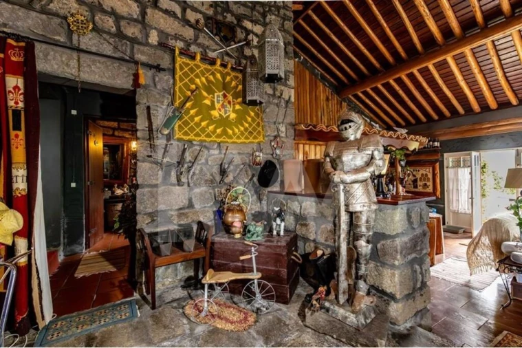 Moradia T4 para Venda em Lomba da Fazenda Foto 17