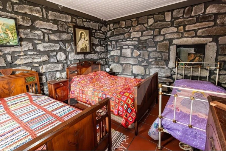 Moradia T4 para Venda em Lomba da Fazenda Foto 22