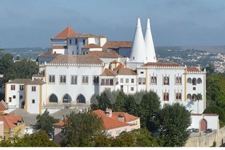 Prédio para Venda em Agualva e Mira-Sintra Foto 23