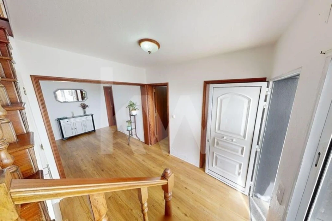 Moradia T3 para Venda em Nordeste Foto 27