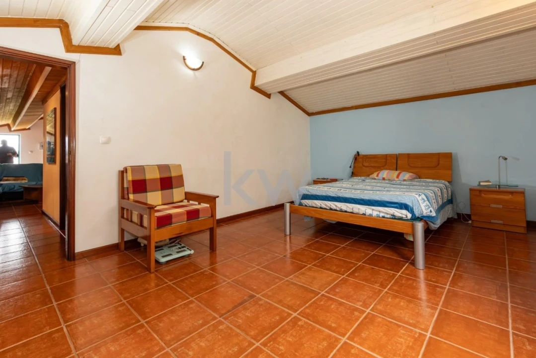 Moradia T5 para Venda em Santa Cruz das Flores Foto 33