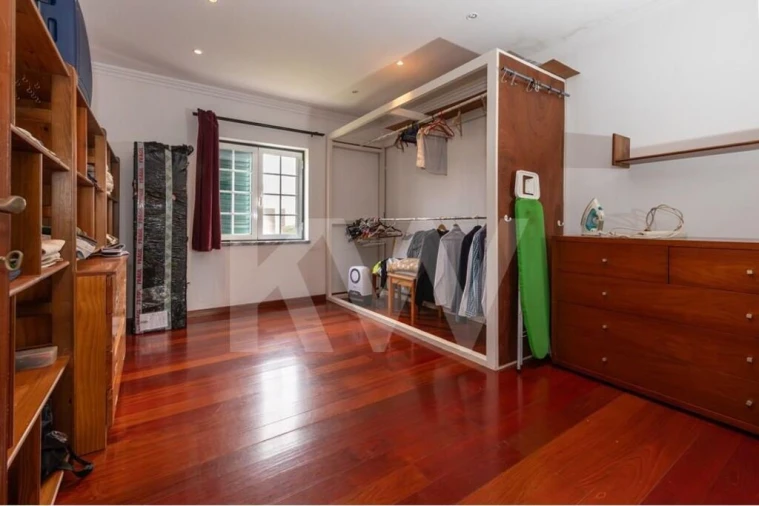 Moradia T5 para Venda em Santa Cruz das Flores Foto 17