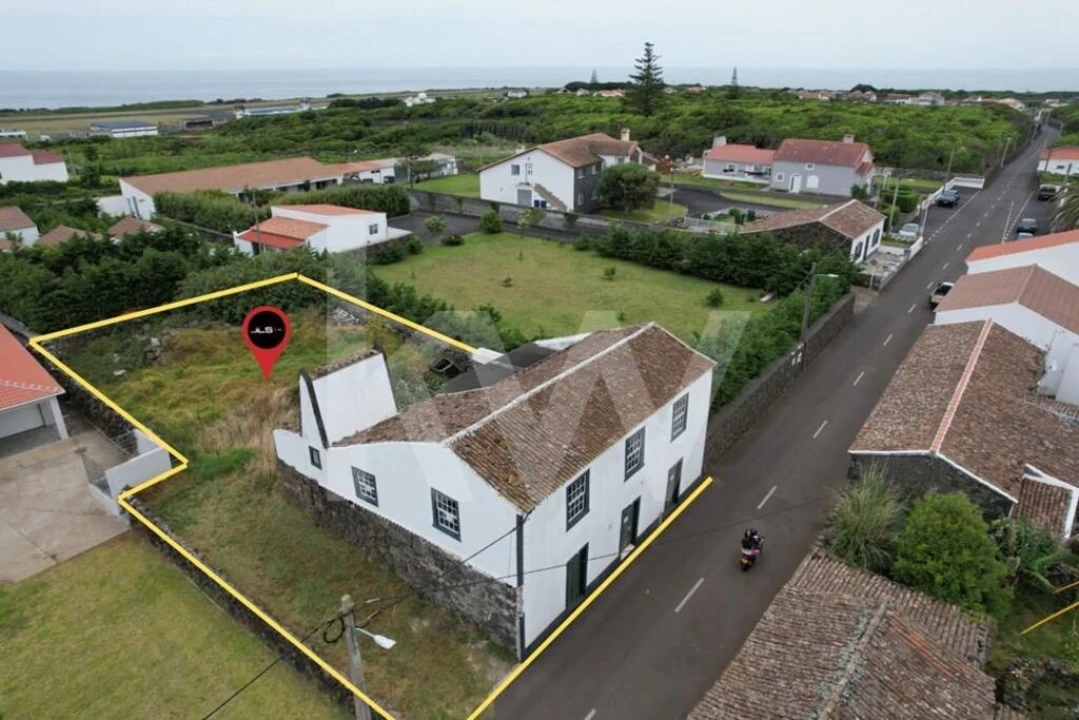 Moradia T2 para Venda em Santa Cruz da Graciosa Foto 18