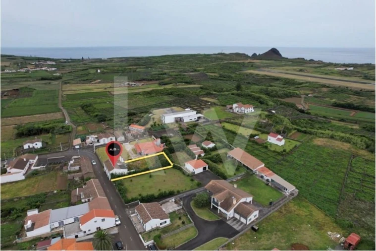 Moradia T2 para Venda em Santa Cruz da Graciosa Foto 6