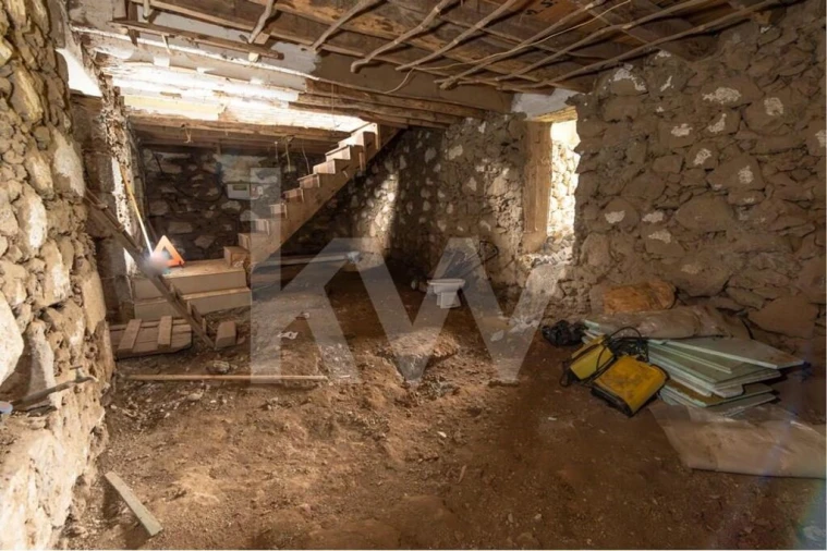 Moradia T2 para Venda em Santa Cruz da Graciosa Foto 10