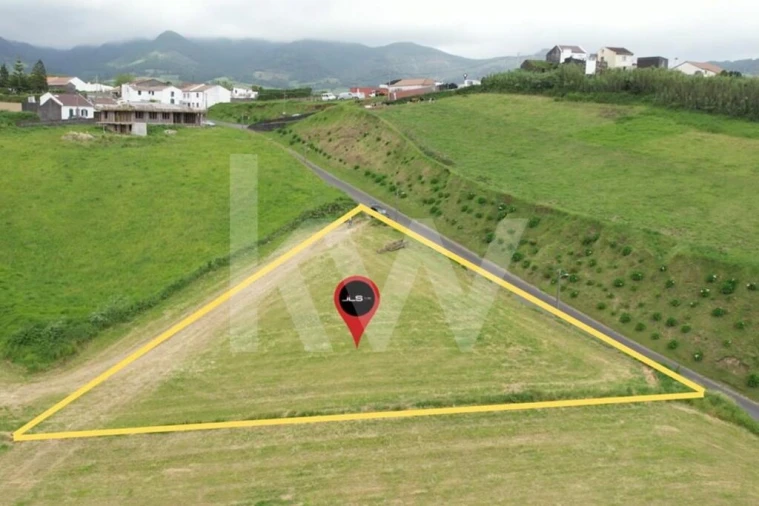 Terreno para Venda em Povoação Foto 2